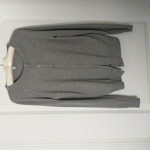 Time & Tru Light Grey Sweater